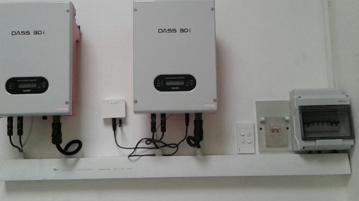 Inverter Dass tấm pin Hanwha Qcell bộ đôi đến từ Hàn Quốc 2 • cropped inverter dass 3 kw
