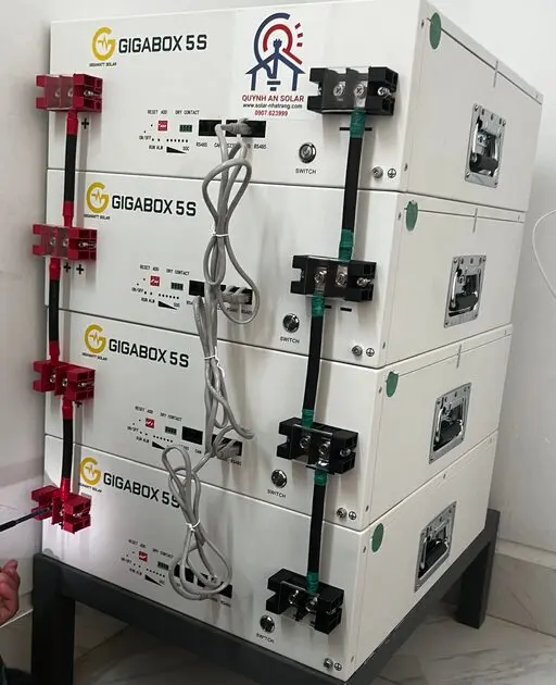 Báo giá trọn bộ Điện mặt trời Hybrid 12kW có lưu trữ 14kWh - Bảo hành 10 năm Chính Hãng 26 A GIGABOX-5S battery storage system