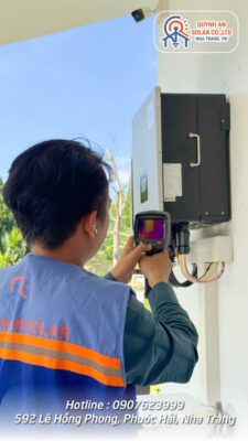 Quỳnh An Solar đến kiểm tra định kỳ hệ thống Điện mặt trời